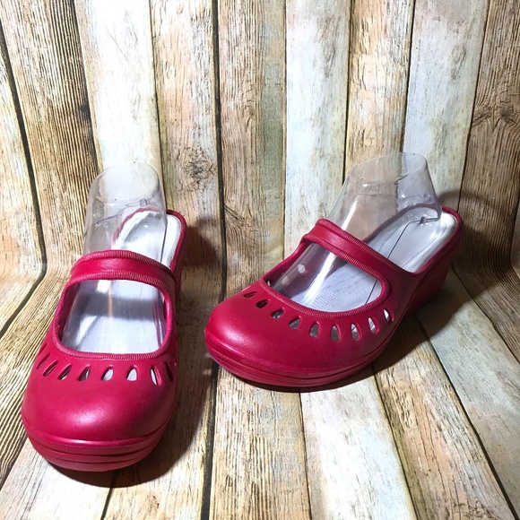 CROCS Shoes - Crocs 'Frances' Women’s Sandals Red Size 9